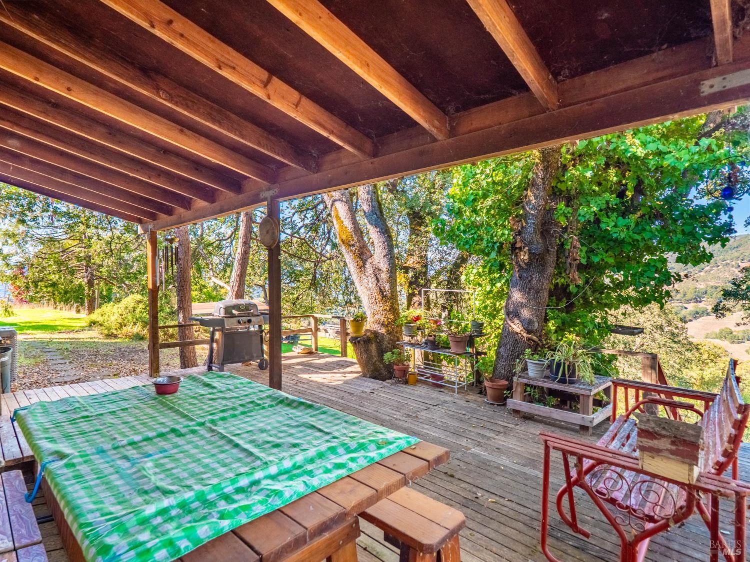 5430-5434 Black Bart Trail Redwood Valley CA 95470