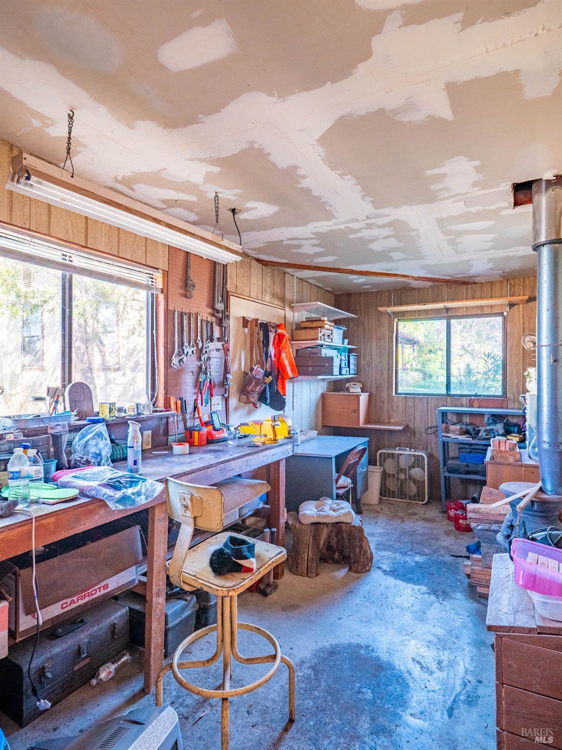 5430-5434 Black Bart Trail Redwood Valley CA 95470