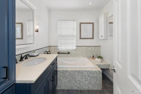 789 Clausing Avenue Novato CA 94945
