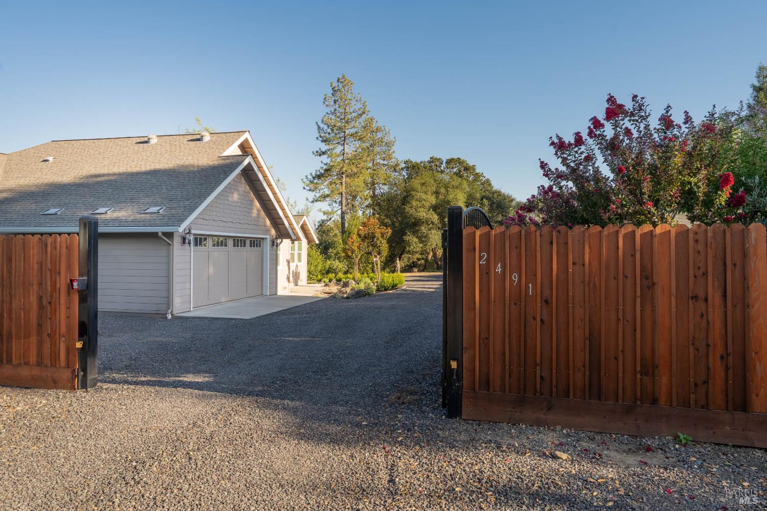 2491 Road L Redwood Valley CA 95470