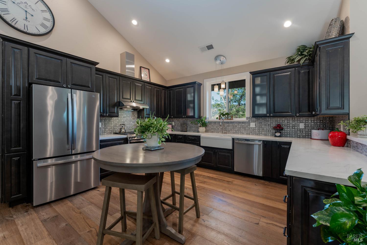 2491 Road L Redwood Valley CA 95470