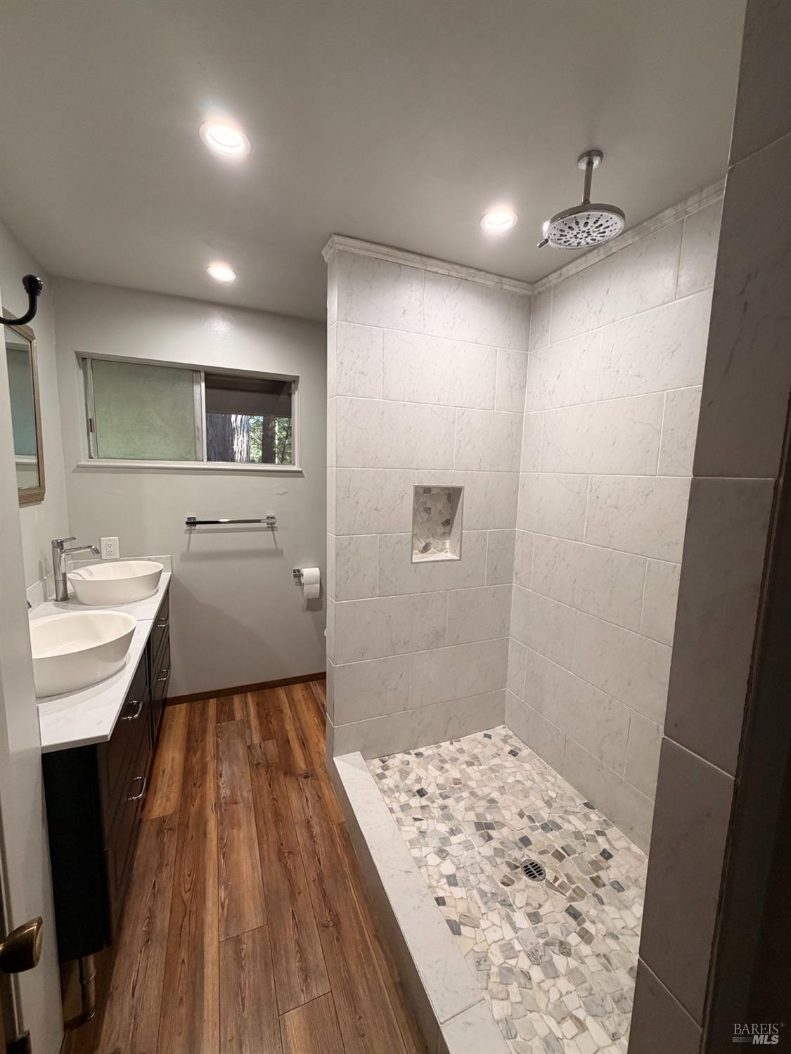 38471 Friendly Avenue Gualala CA 95445