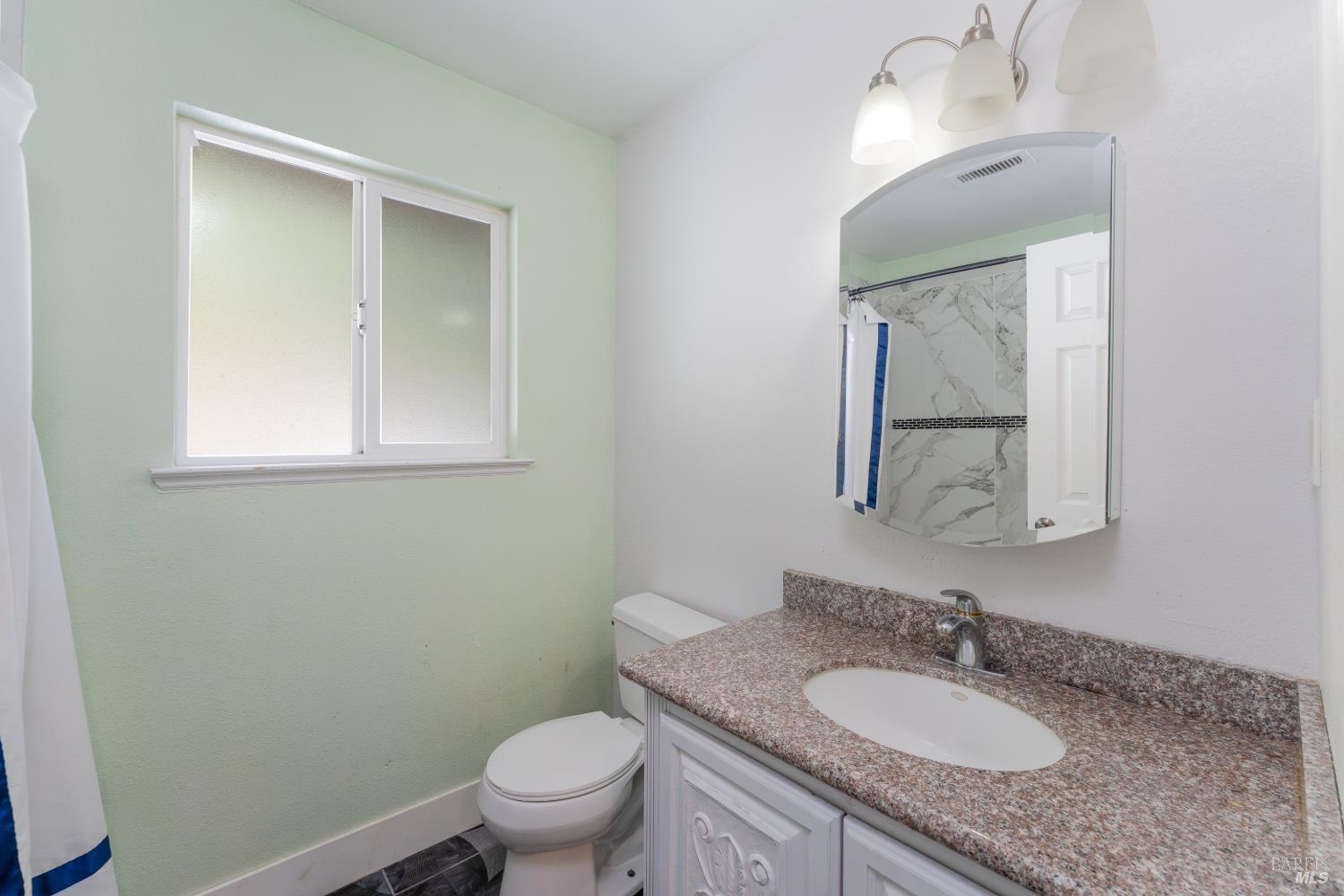 261 Crestview Drive Ukiah CA 95482