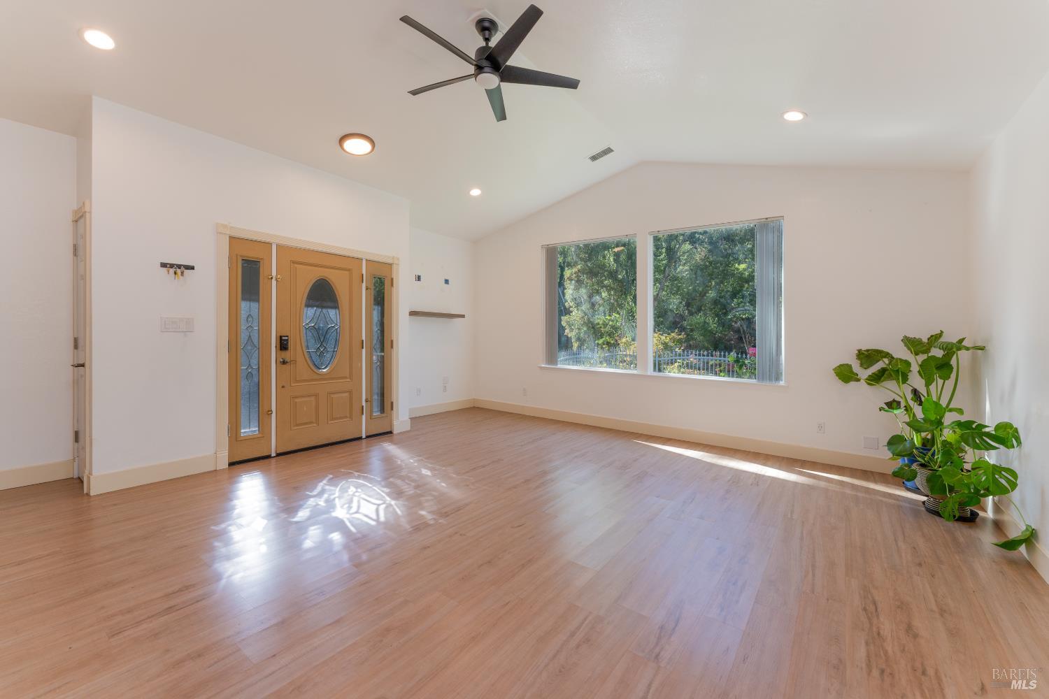 261 Crestview Drive Ukiah CA 95482