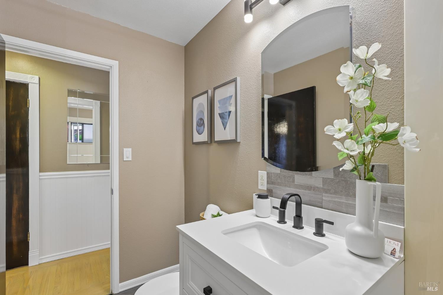 25 Sereno Place Vallejo CA 94589