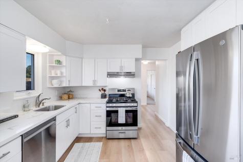 1417 E Madison Street Petaluma CA 94954