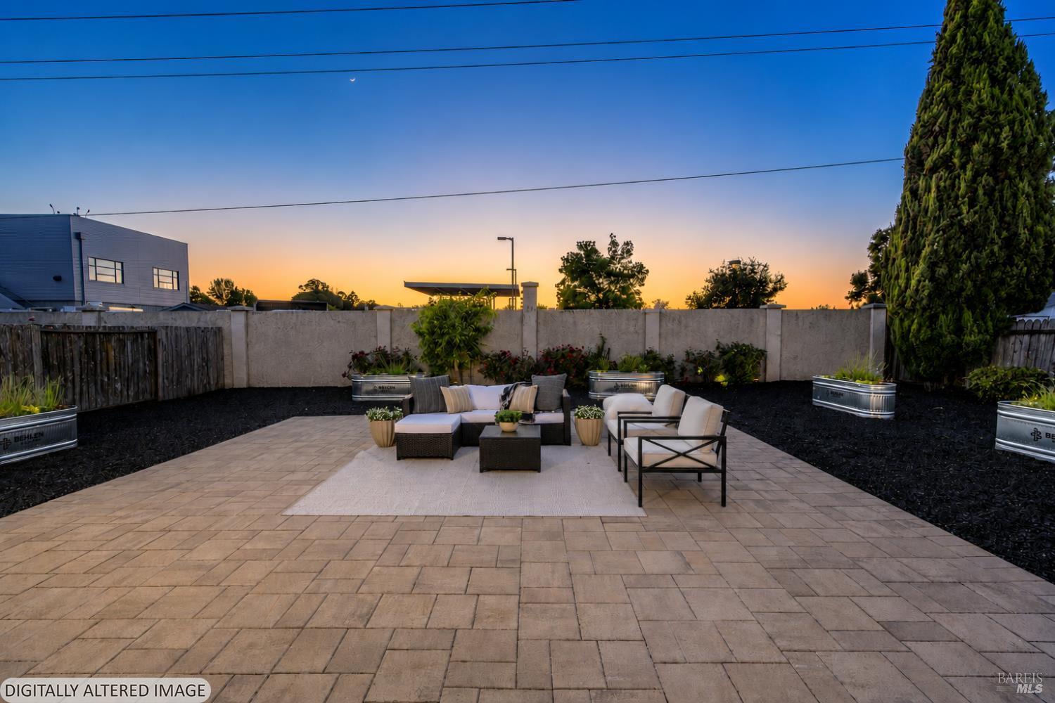 1417 E Madison Street Petaluma CA 94954