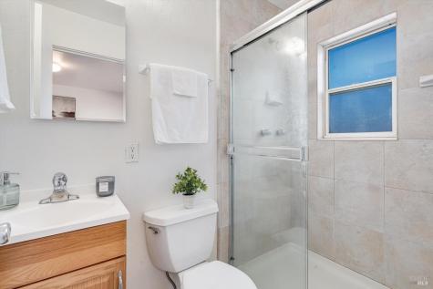 1417 E Madison Street Petaluma CA 94954