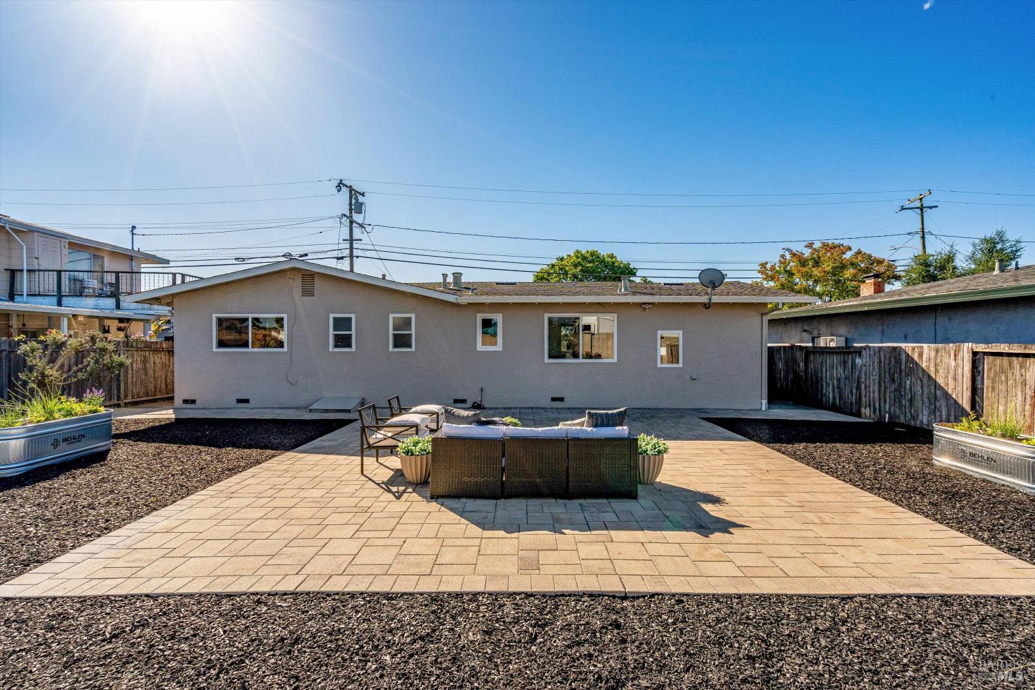 1417 E Madison Street Petaluma CA 94954