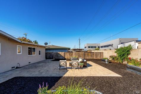 1417 E Madison Street Petaluma CA 94954