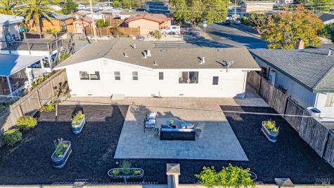 1417 E Madison Street Petaluma CA 94954