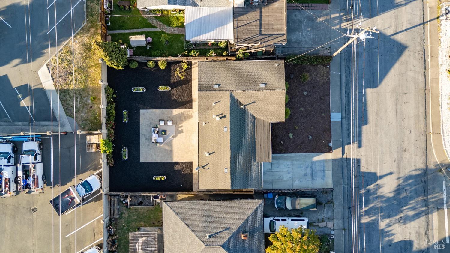 1417 E Madison Street Petaluma CA 94954