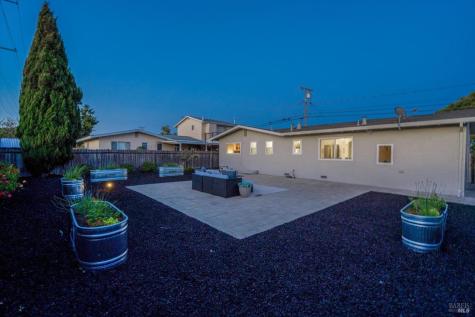 1417 E Madison Street Petaluma CA 94954
