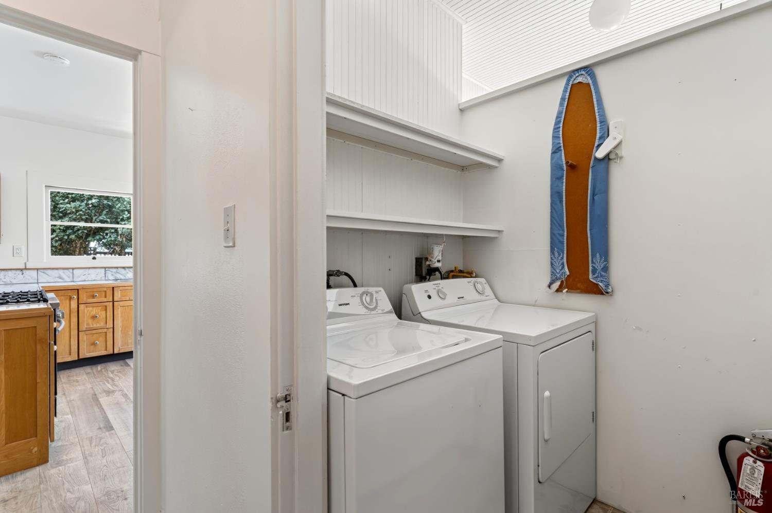 425 Tucker Street Healdsburg CA 95448