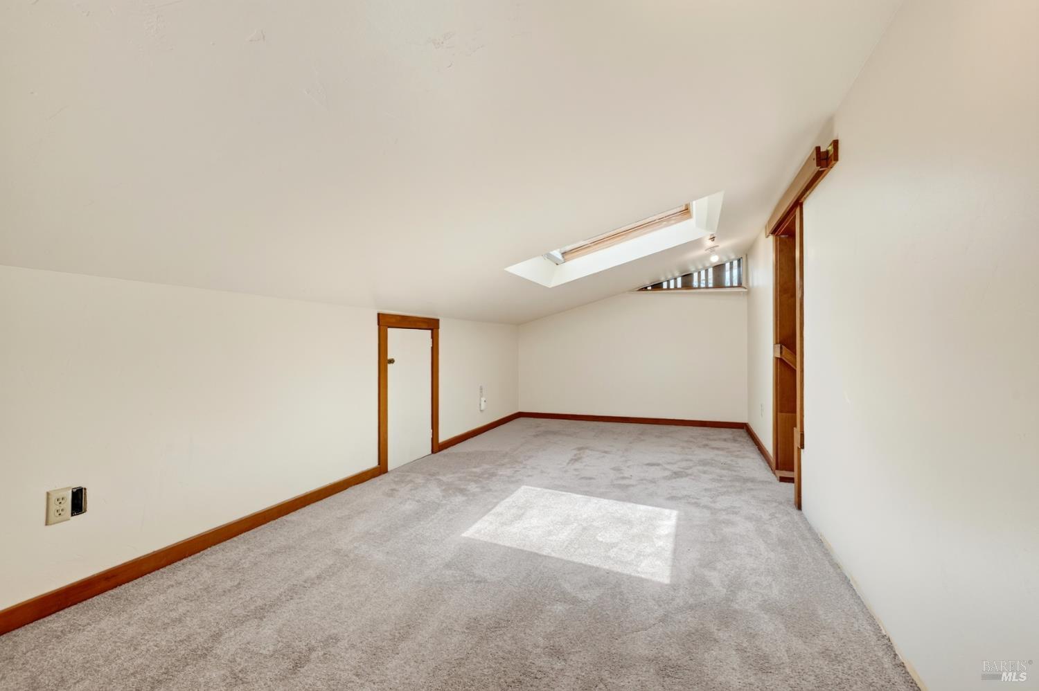 425 Tucker Street Healdsburg CA 95448