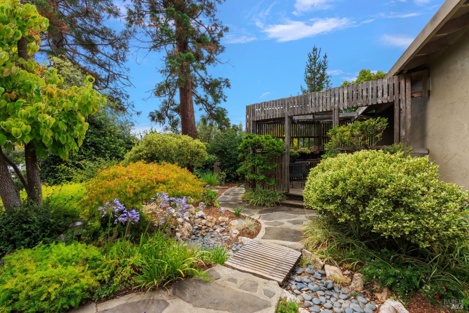 1826 Vervais Avenue Vallejo CA 94591