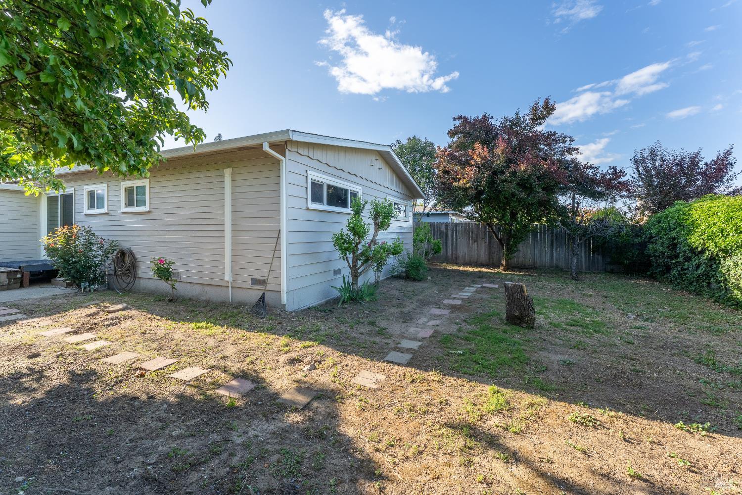 1347 Rose Avenue Ukiah CA 95482