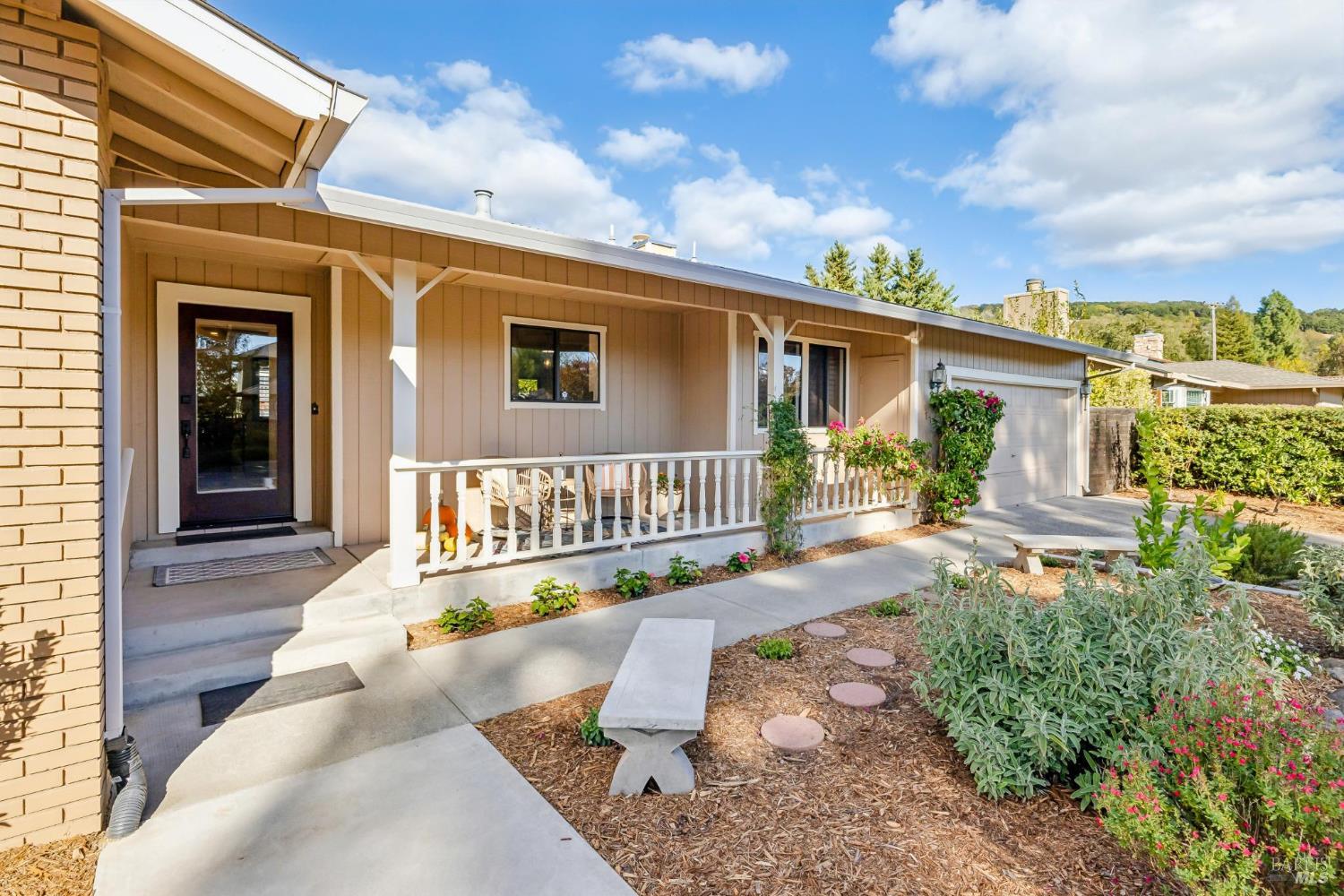 775 W Istvan Road Sonoma CA 95476