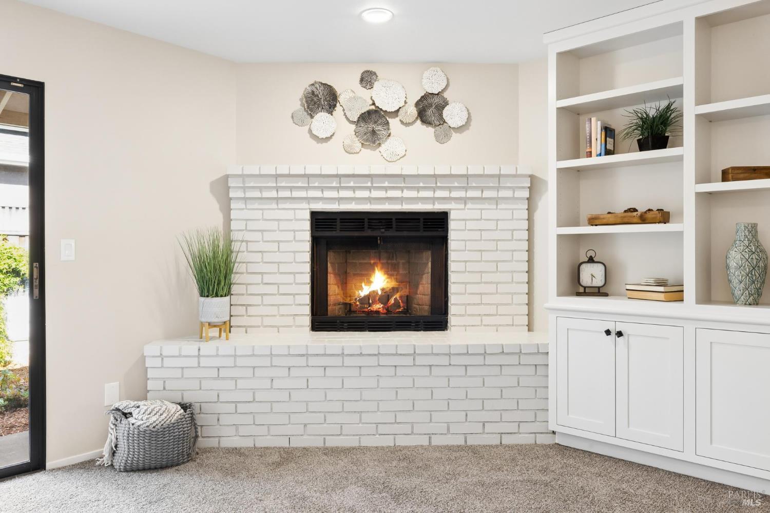 775 W Istvan Road Sonoma CA 95476
