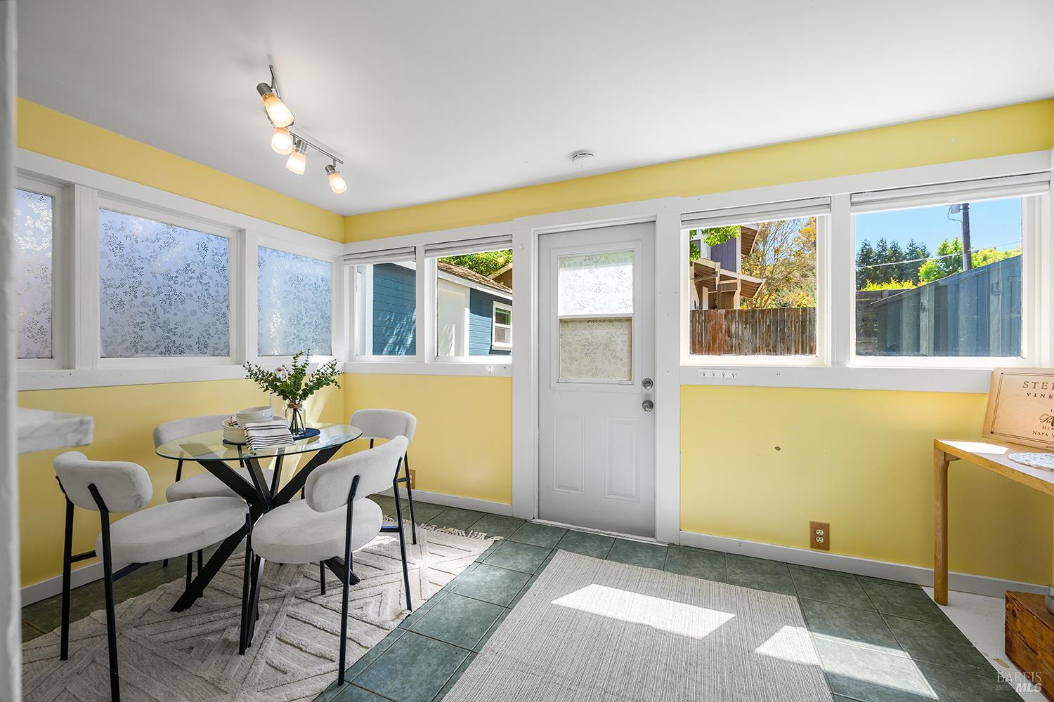 128 Brush Street Graton CA 95444