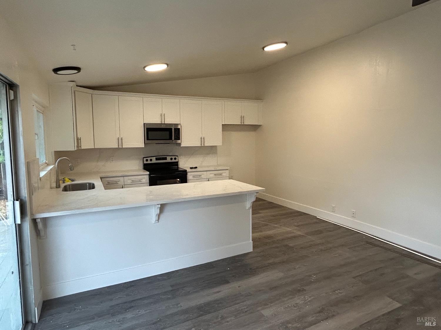 215 Richard Place Vacaville CA 95687