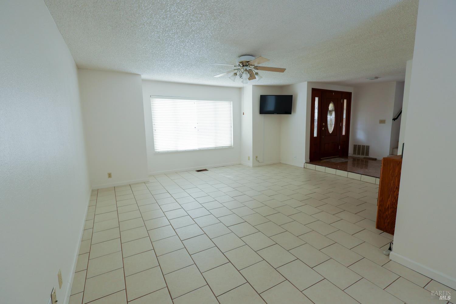 107 Iroquois Drive Vacaville CA 95688