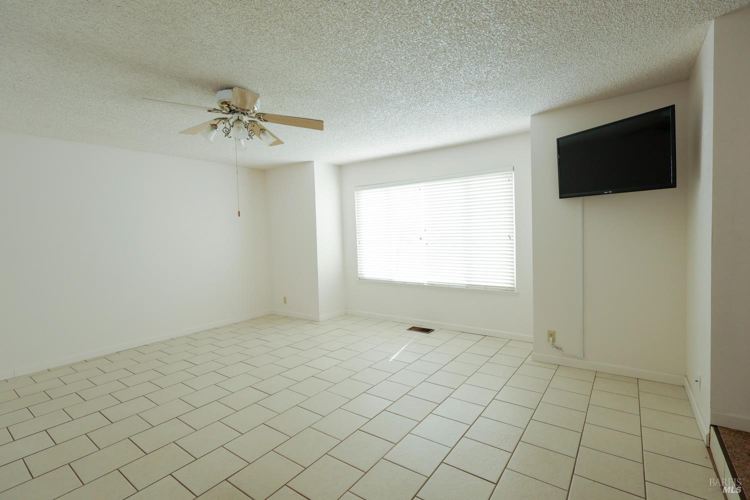 107 Iroquois Drive Vacaville CA 95688