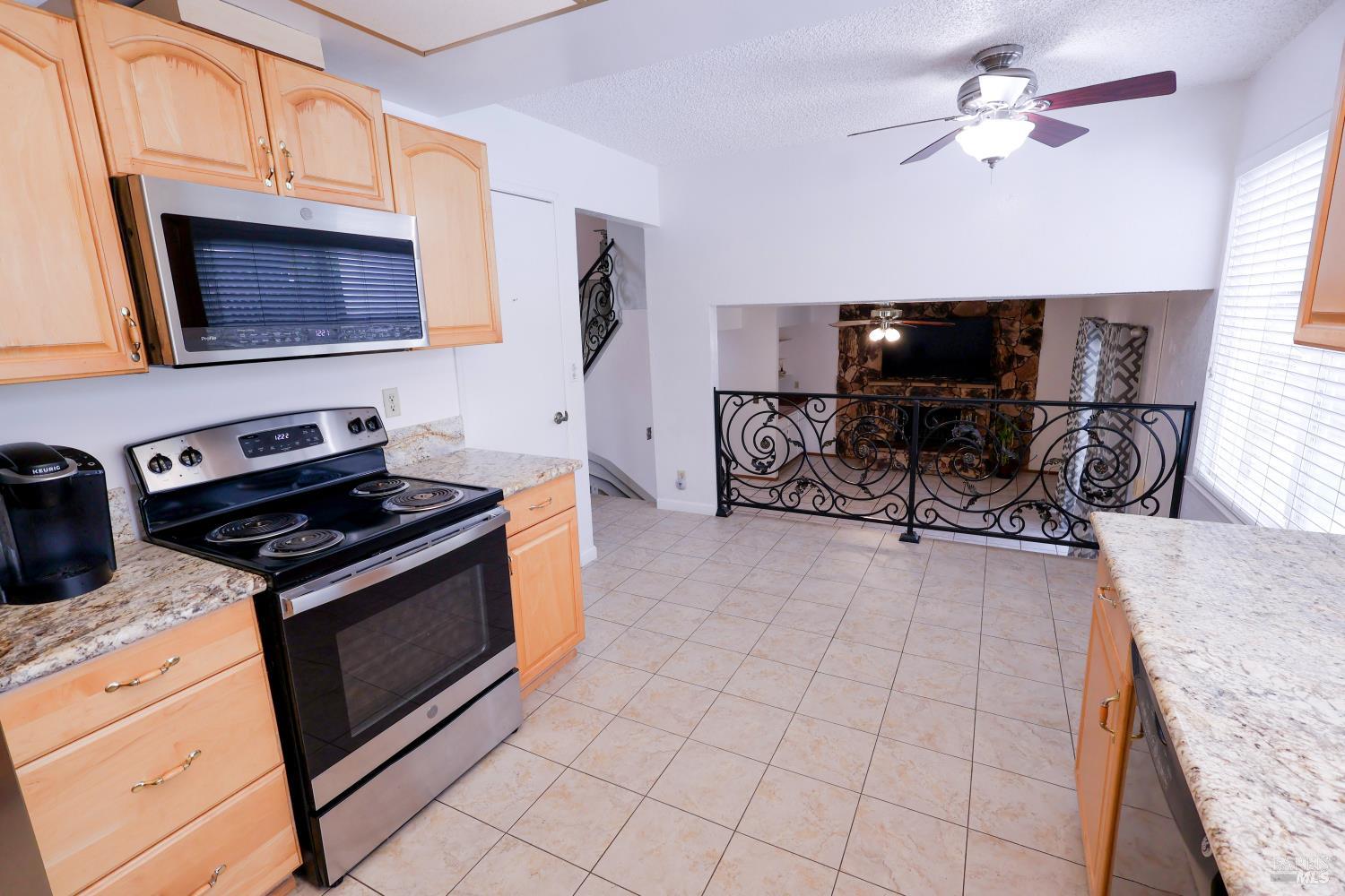 107 Iroquois Drive Vacaville CA 95688
