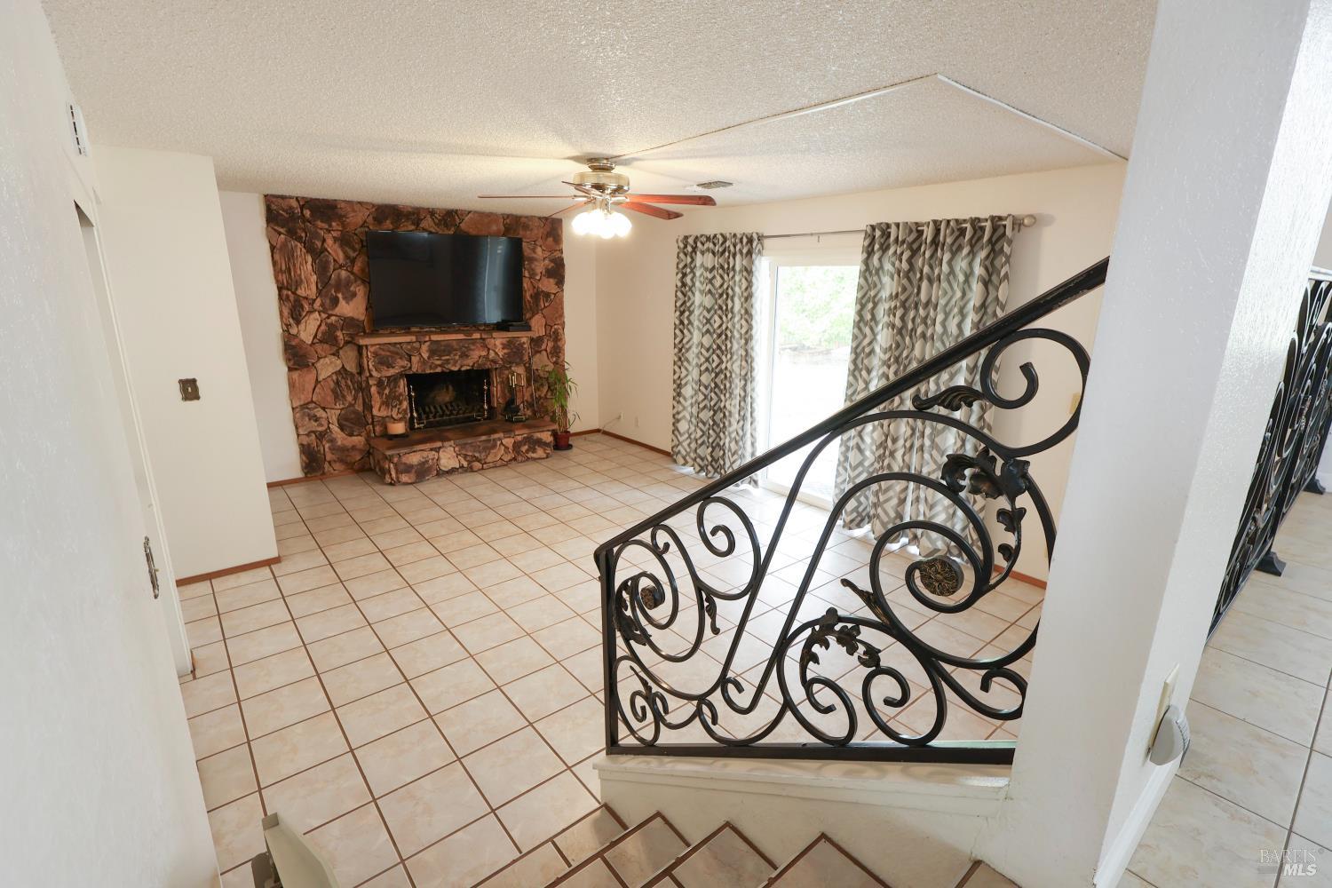107 Iroquois Drive Vacaville CA 95688