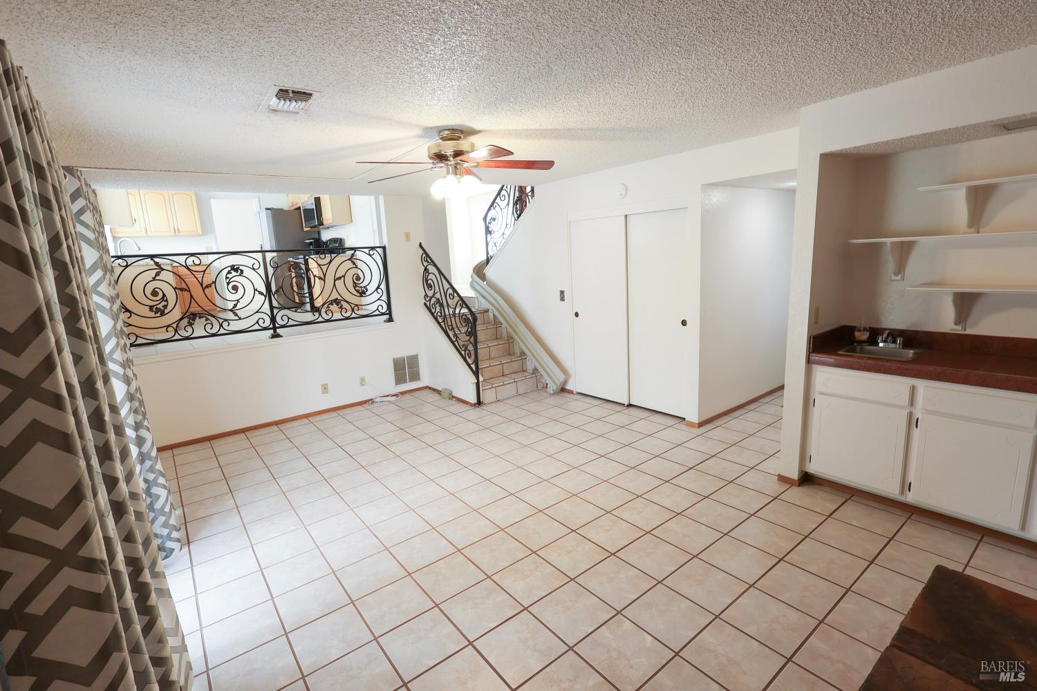 107 Iroquois Drive Vacaville CA 95688
