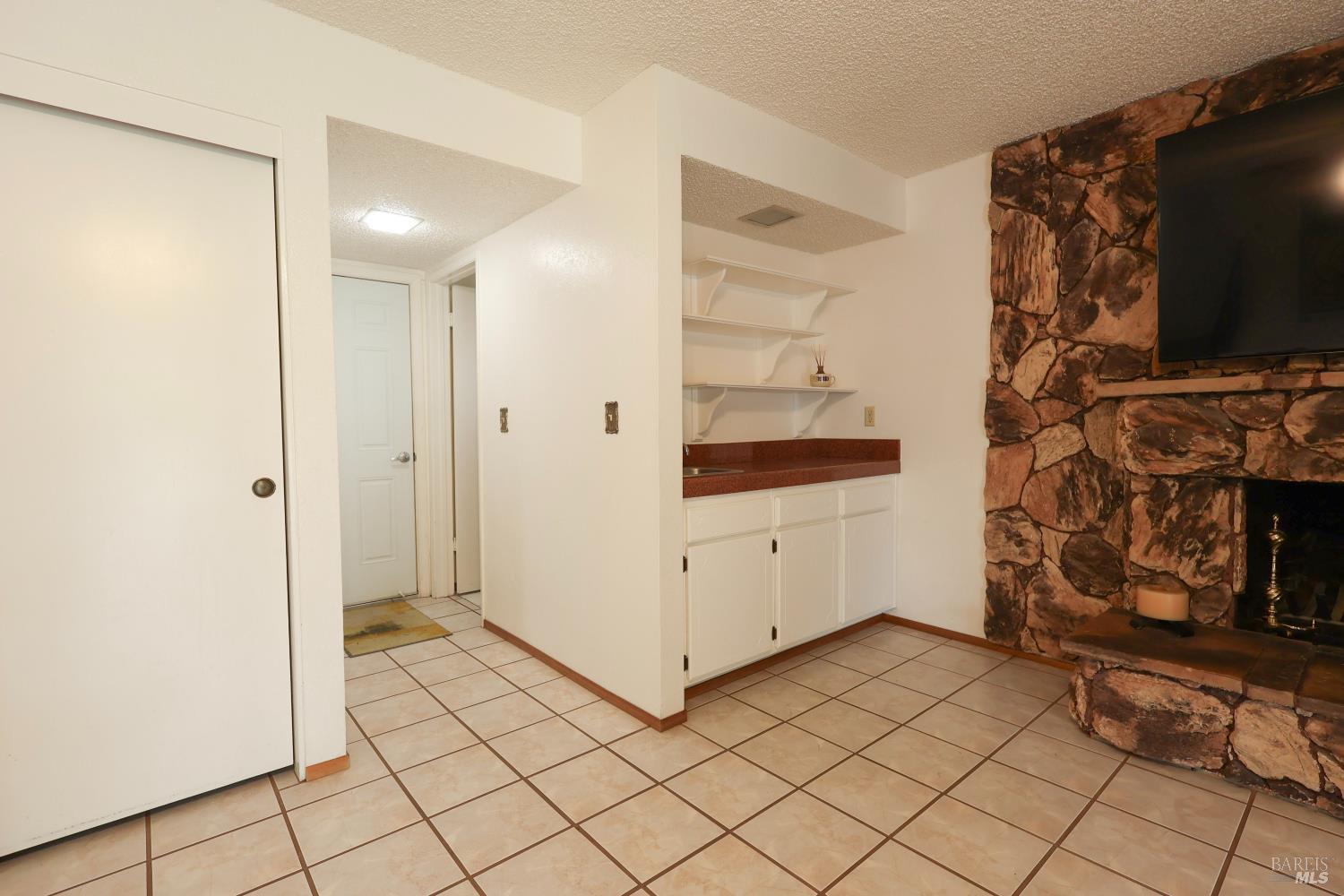 107 Iroquois Drive Vacaville CA 95688