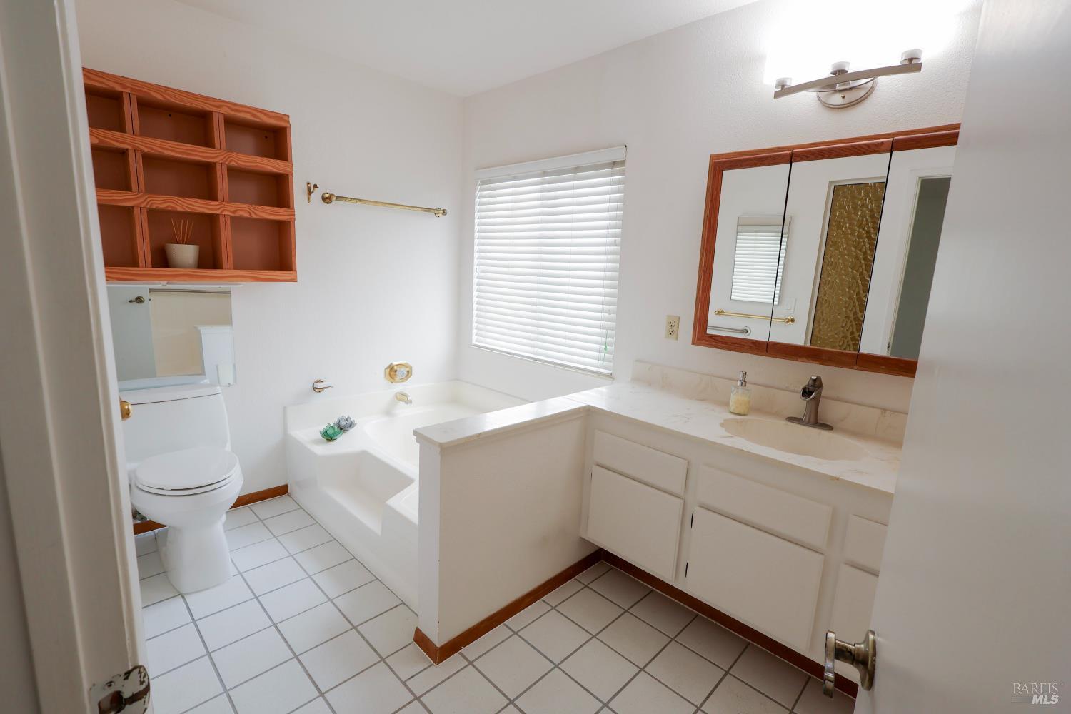 107 Iroquois Drive Vacaville CA 95688