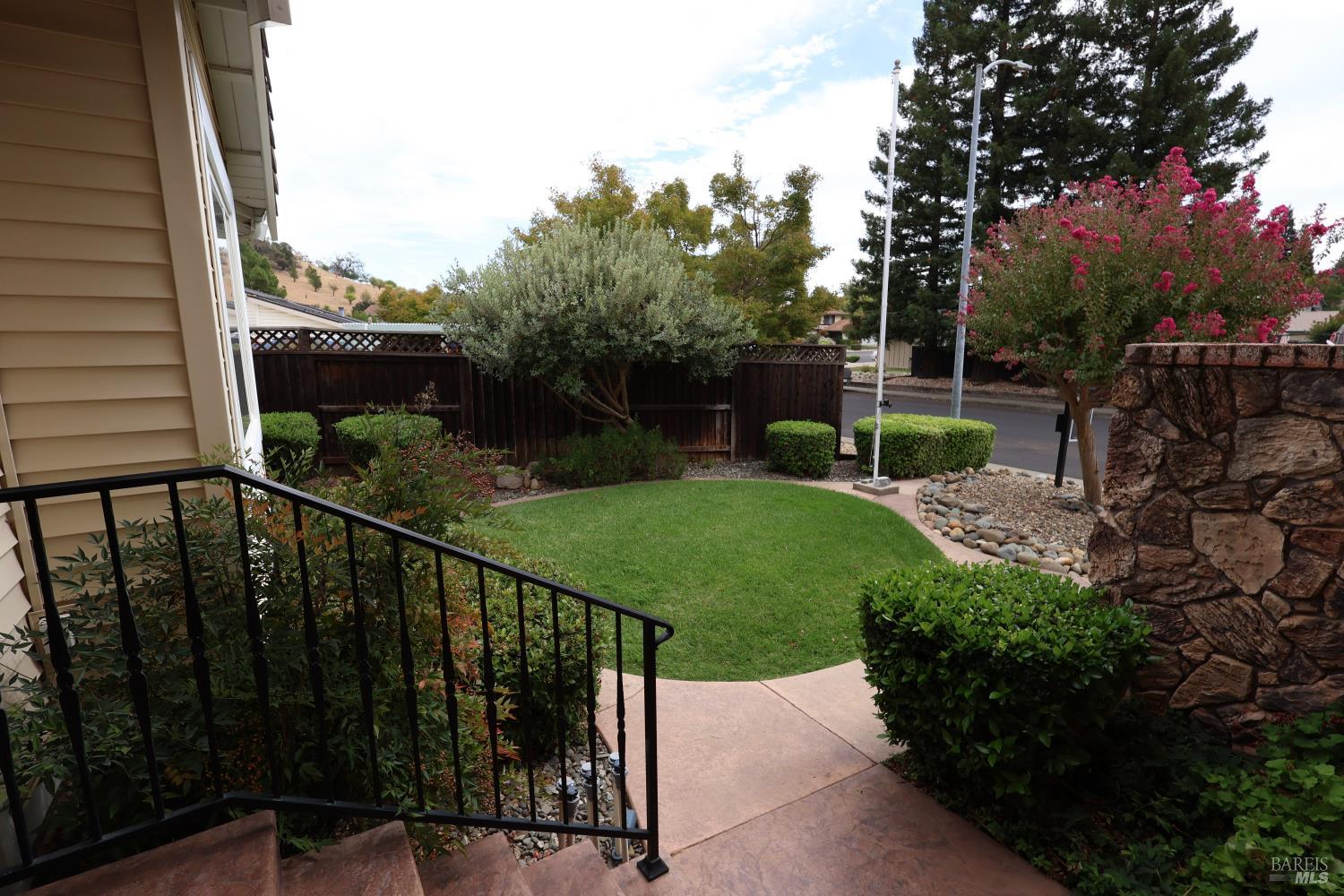 107 Iroquois Drive Vacaville CA 95688