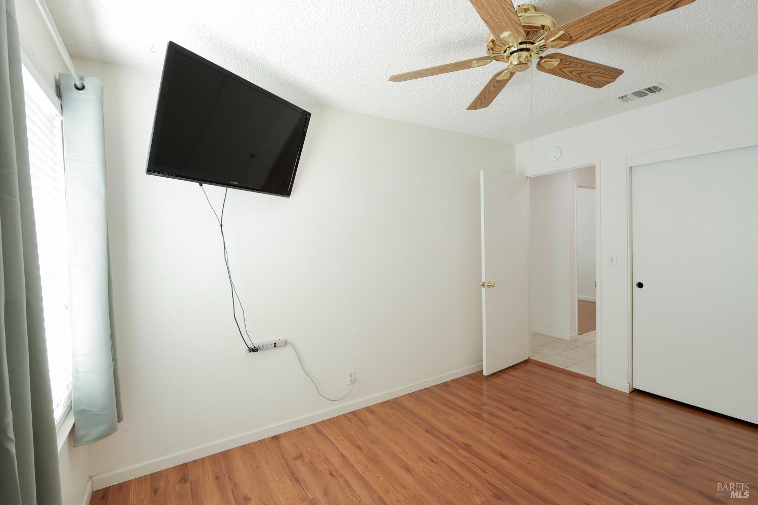 107 Iroquois Drive Vacaville CA 95688