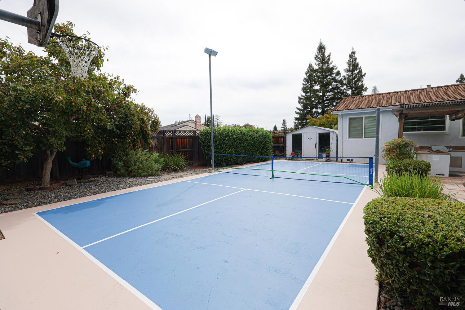 107 Iroquois Drive Vacaville CA 95688