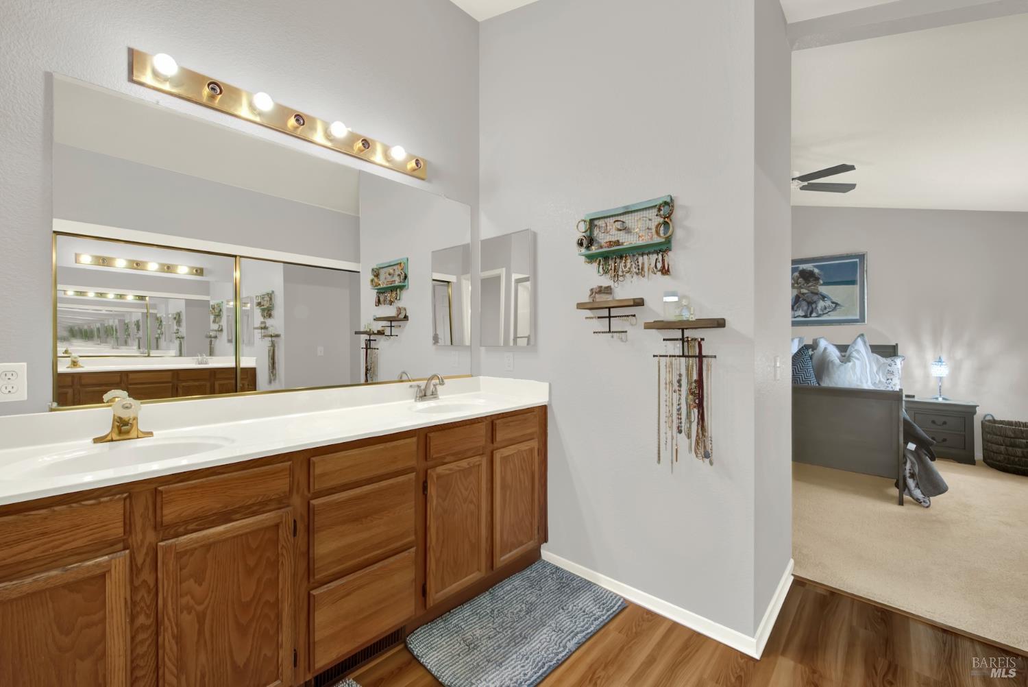 832 Vassar Drive Vacaville CA 95687