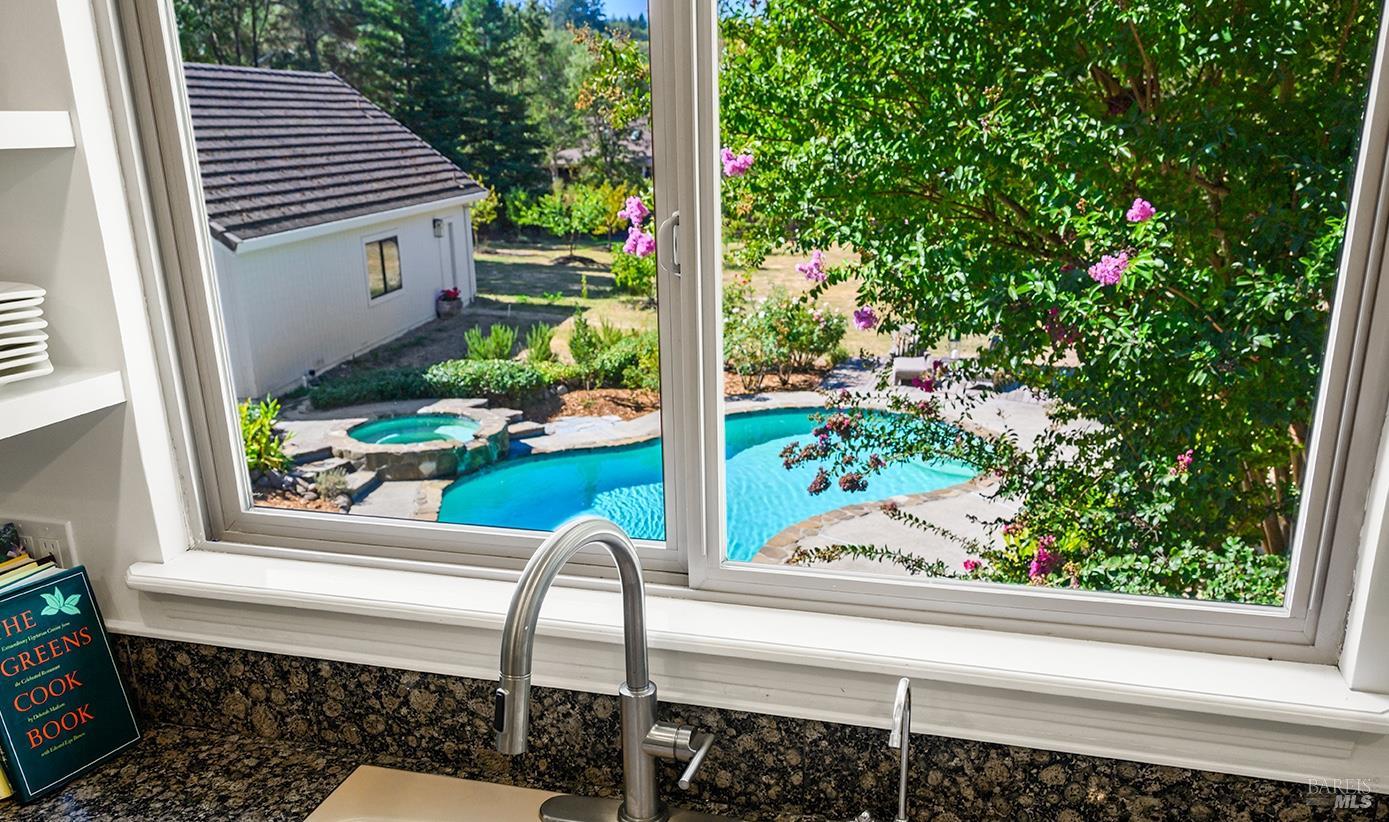 231 Zinfandel Road Healdsburg CA 95448