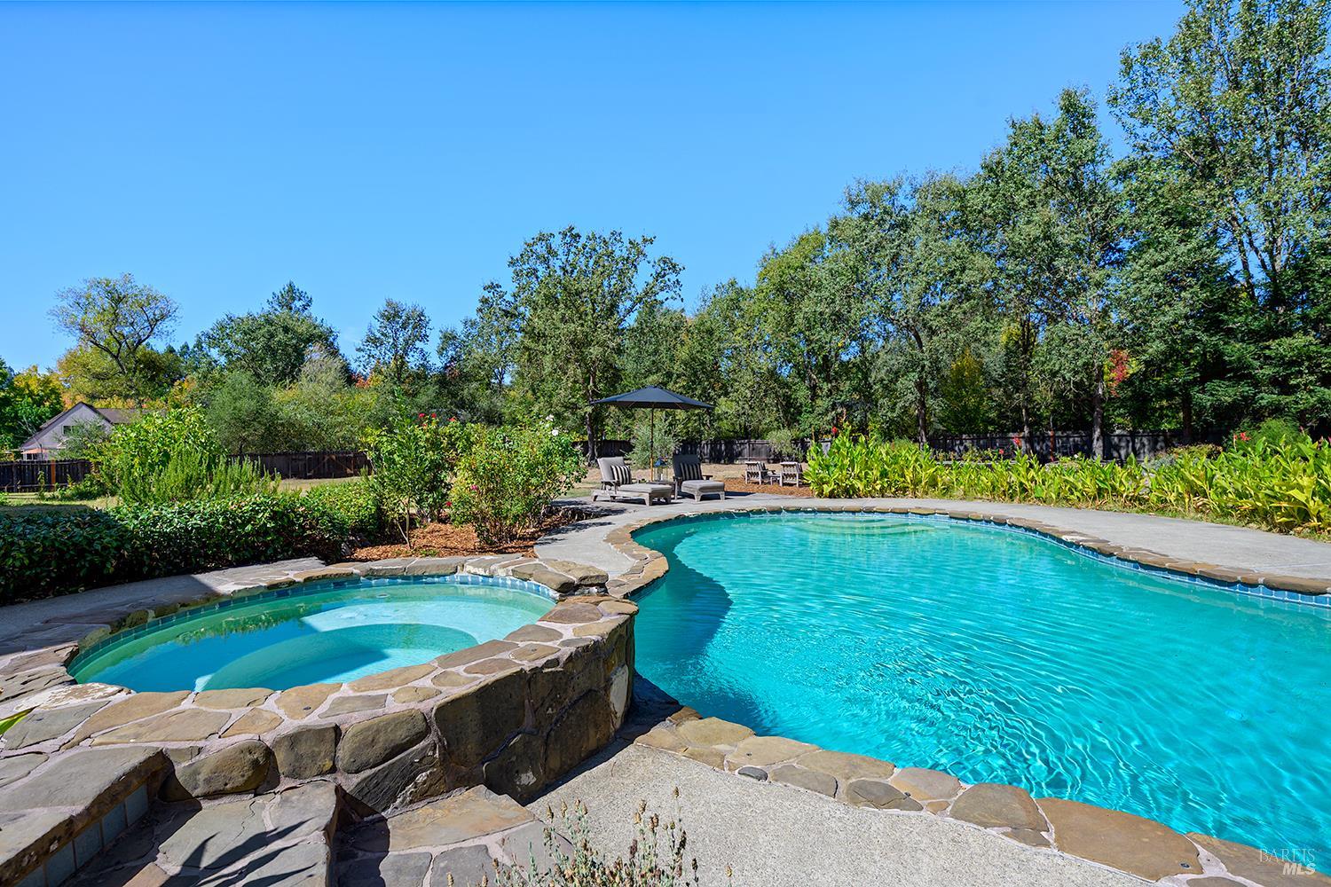 231 Zinfandel Road Healdsburg CA 95448