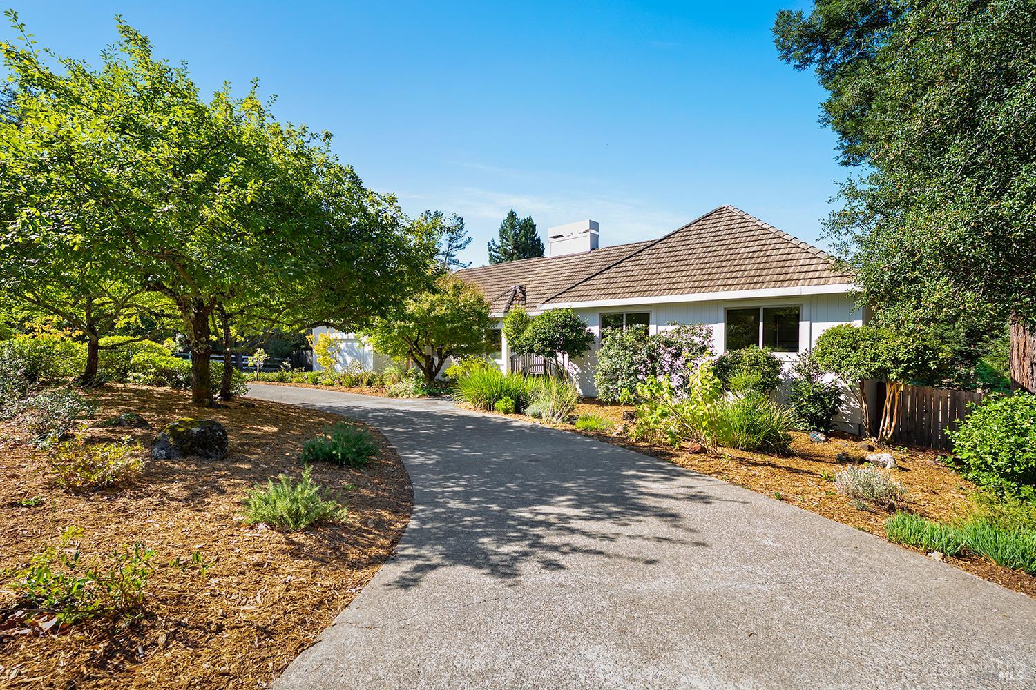 231 Zinfandel Road Healdsburg CA 95448