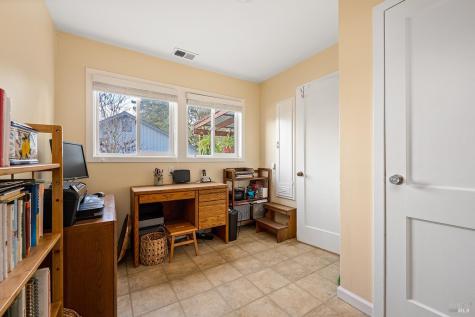 375 Florence Avenue Sebastopol CA 95472