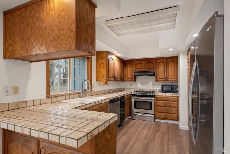 375 Florence Avenue Sebastopol CA 95472