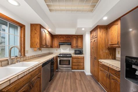 375 Florence Avenue Sebastopol CA 95472