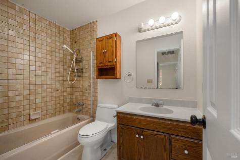375 Florence Avenue Sebastopol CA 95472