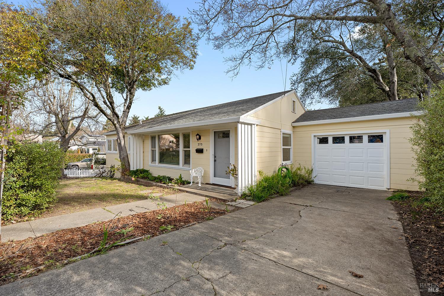 375 Florence Avenue Sebastopol CA 95472