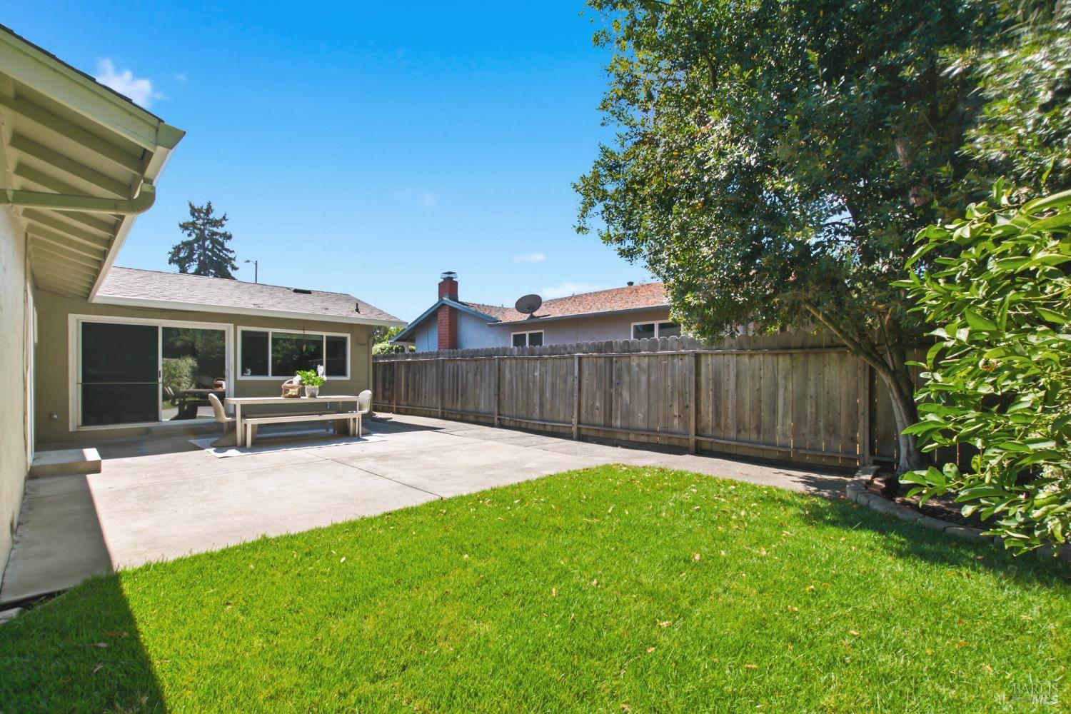 1889 Lindo Street Benicia CA 94510