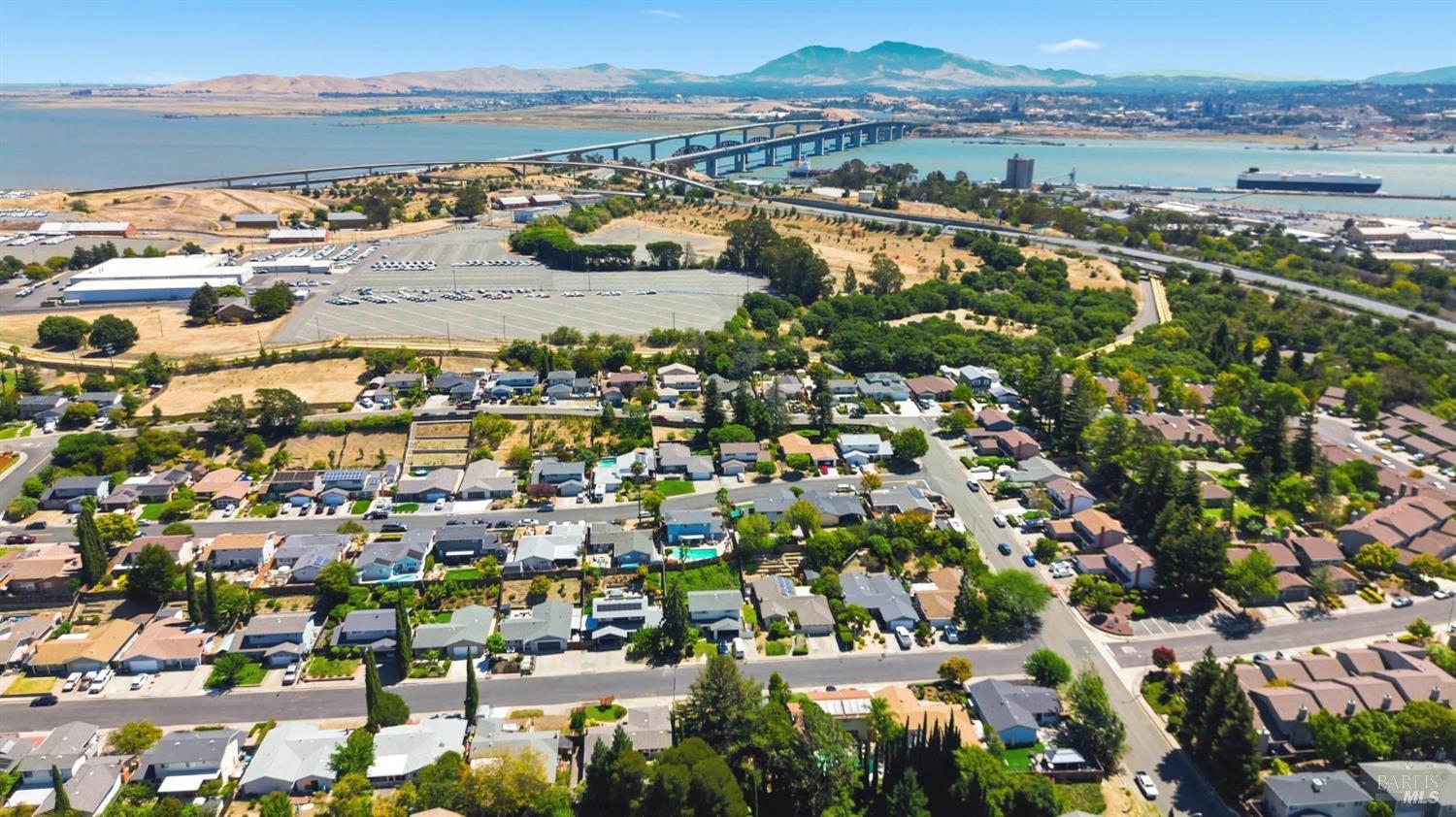 1889 Lindo Street Benicia CA 94510