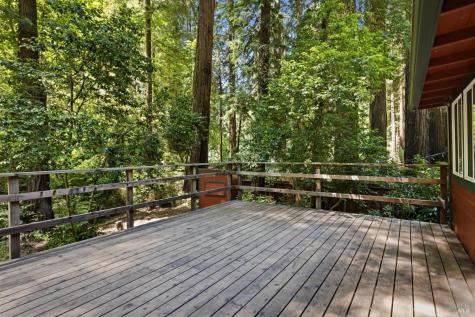 16255 Rio Nido Road Guerneville CA 95446