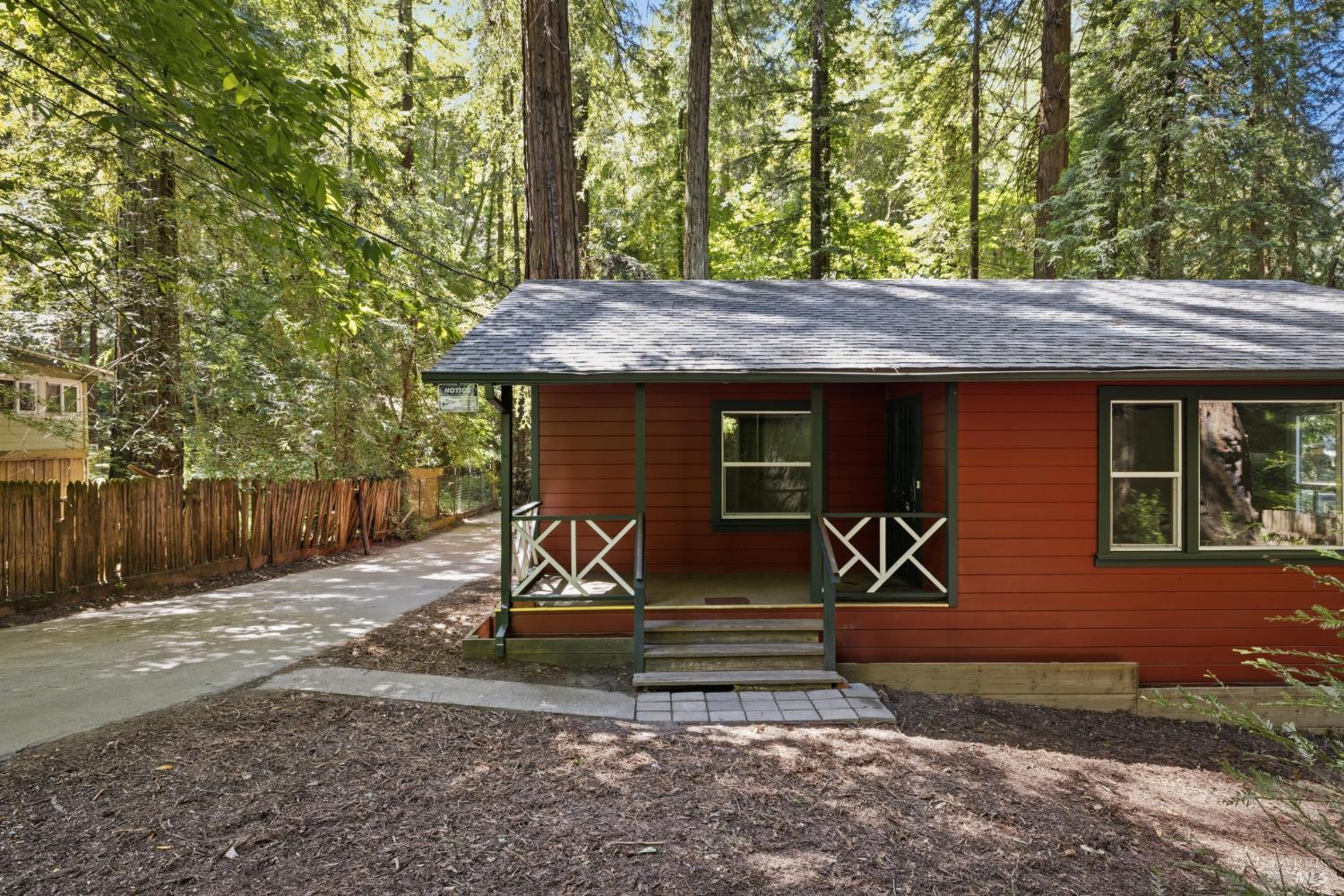 16255 Rio Nido Road Guerneville CA 95446