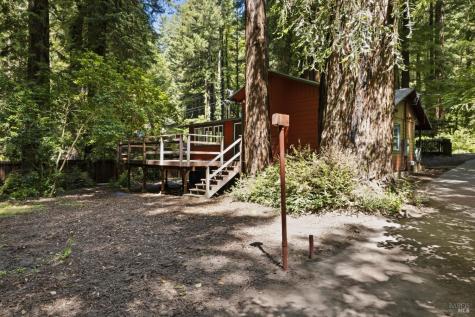16255 Rio Nido Road Guerneville CA 95446