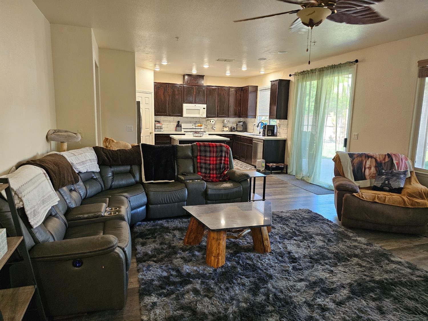 25763 Gable Court Esparto CA 95627
